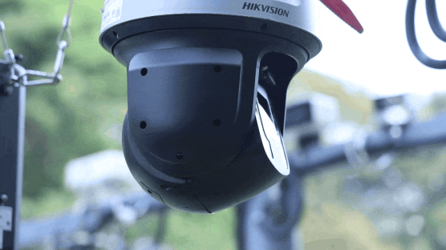1766475608.gif 5.gif
